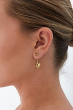 Afbeelding in Gallery-weergave laden, Heart earrings
