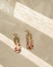 Afbeelding in Gallery-weergave laden, Merak Poppy
