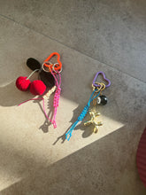 Afbeelding in Gallery-weergave laden, Bag charm lucky dog
